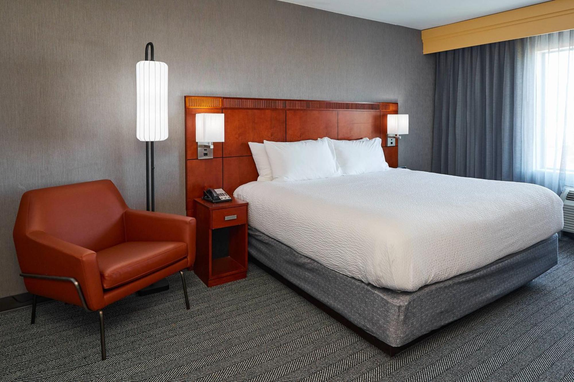 Courtyard Medford Airport Hotel Luaran gambar