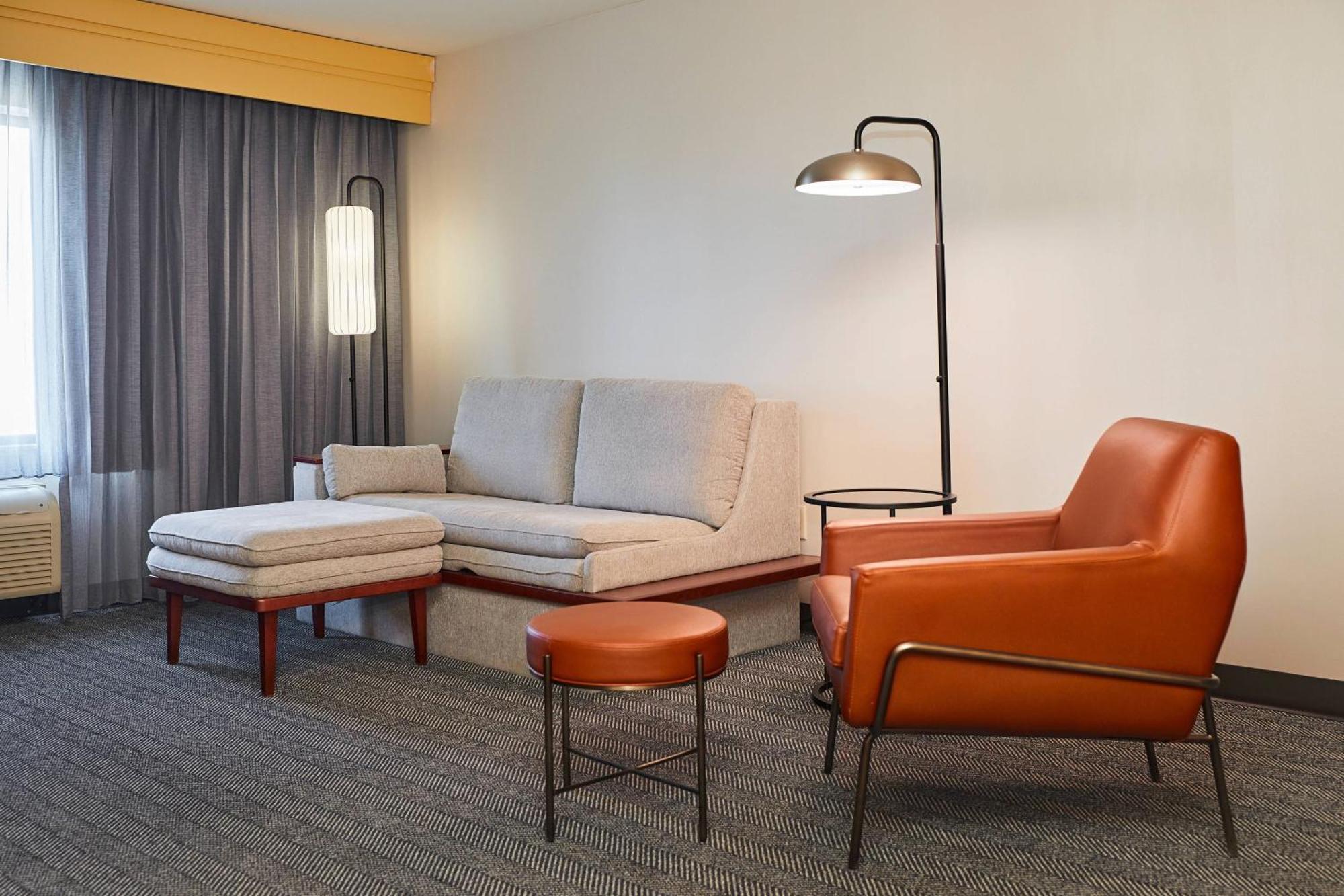 Courtyard Medford Airport Hotel Luaran gambar